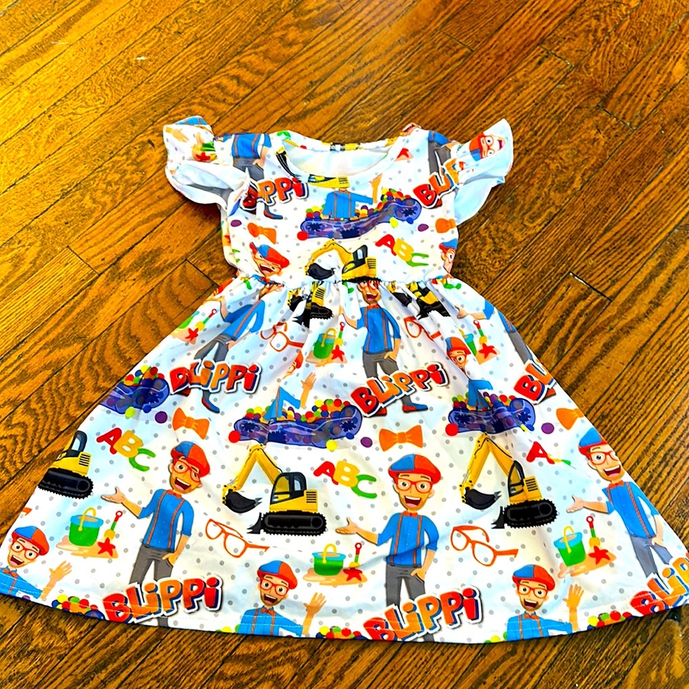 BLIPPI flutter sleeve dress 2T Custom